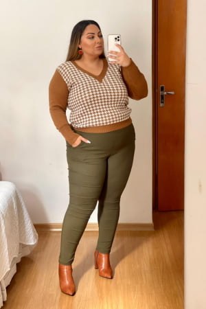 CALÇA BENGALINE COM BOLSO CALÇA BENGALINE COM BOLSO